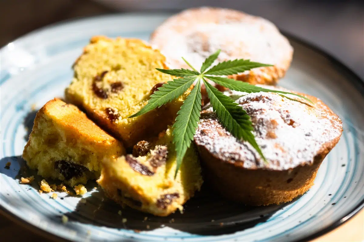 fleurs de CBD en cuisine